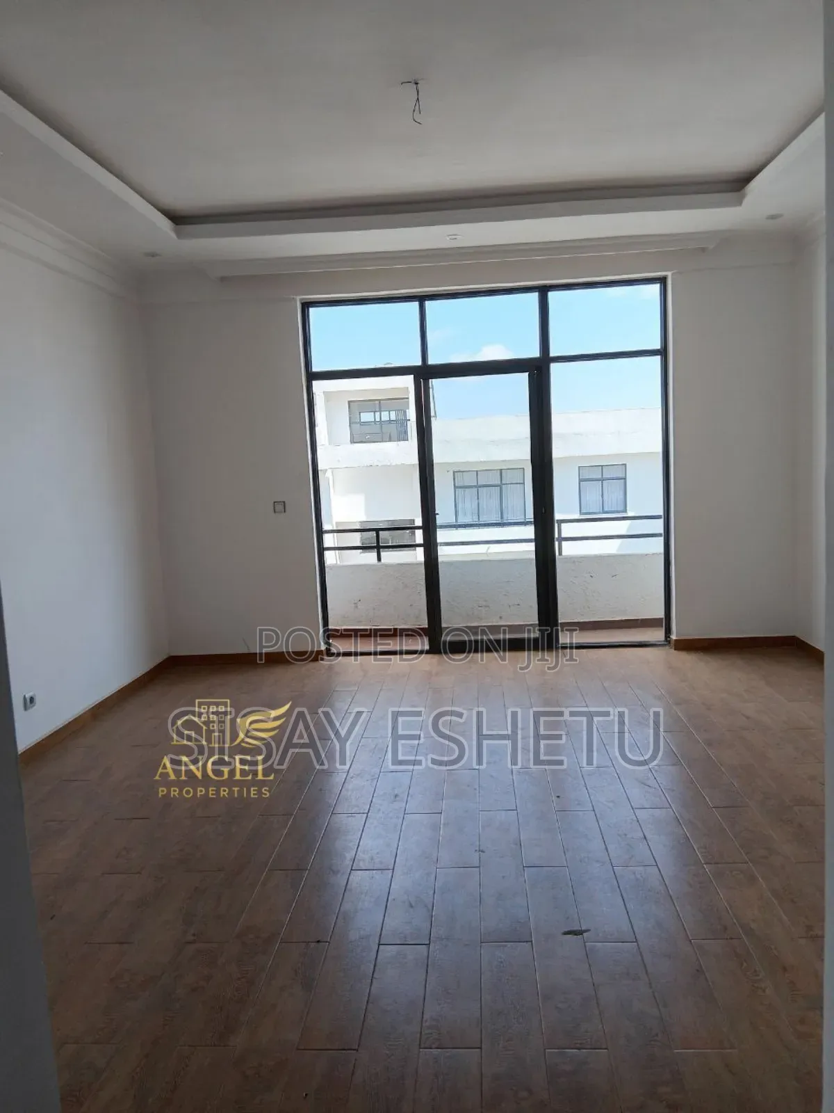 Furnished 3bdrm Apartment in Noha, Bole for sale