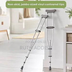 Photo - Axillary Bilateral Crutches奔馳brand New Crutches鳵你axillary Bilateral