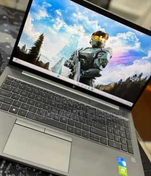 New Laptop HP ZBook Firefly 16inch G9 16GB Intel Core I7 SSD 512GB