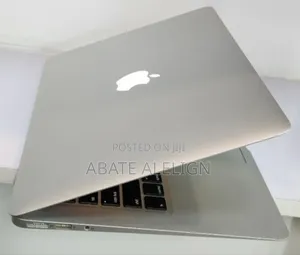 New Laptop Apple MacBook Air 2017 8GB Intel Core I5 SSD 128GB