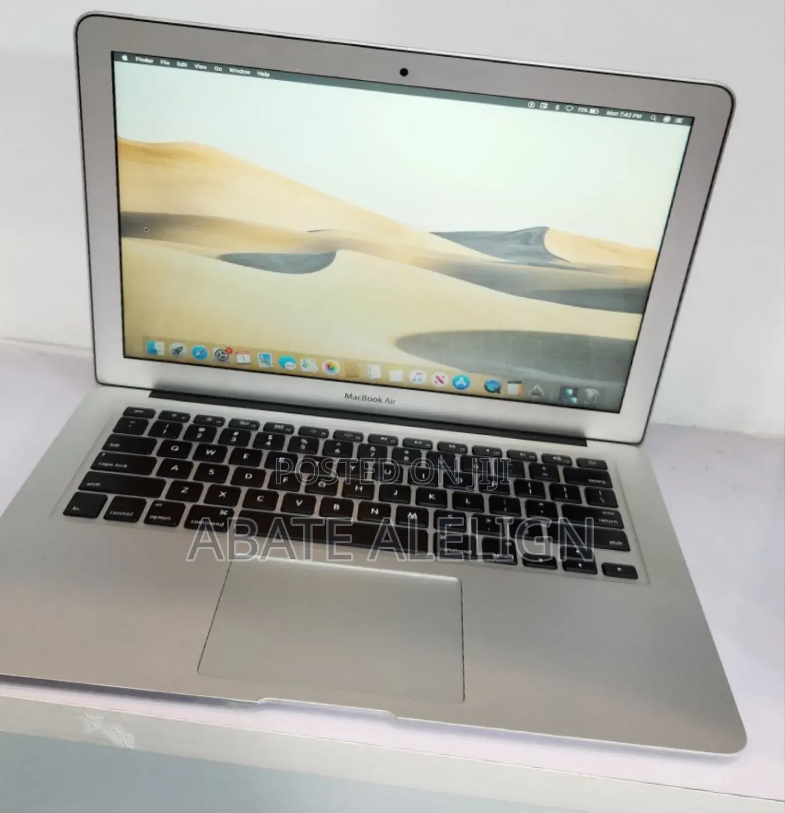 New Laptop Apple MacBook Air 2017 8GB Intel Core I5 SSD 128GB