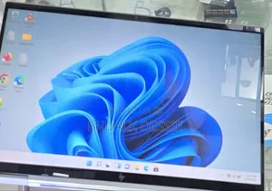 Photo - New Laptop HP 16GB Intel Core I7 SSD 512GB