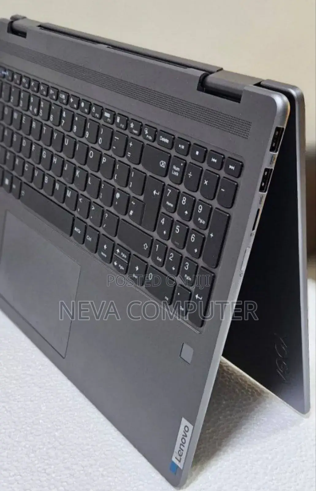 New Laptop Lenovo Yoga 7i 16GB Intel Core I7 SSD 512GB