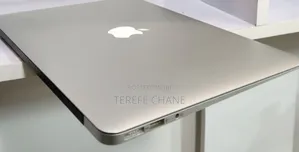 New Laptop Apple MacBook Air 2017 8GB Intel Core I5 SSD 128GB