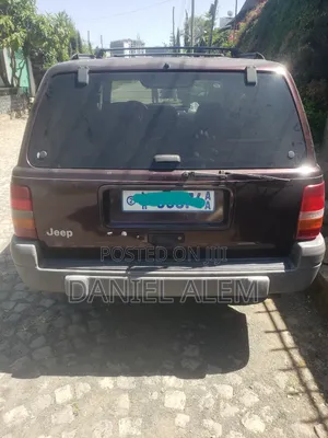 Jeep Cherokee 1998 Red