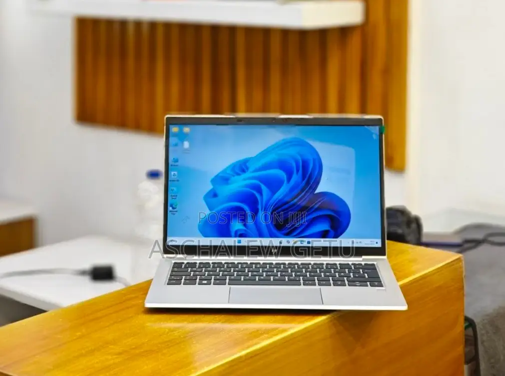 New Laptop HP EliteBook 835 G7 16GB AMD Ryzen 5 SSD 512GB