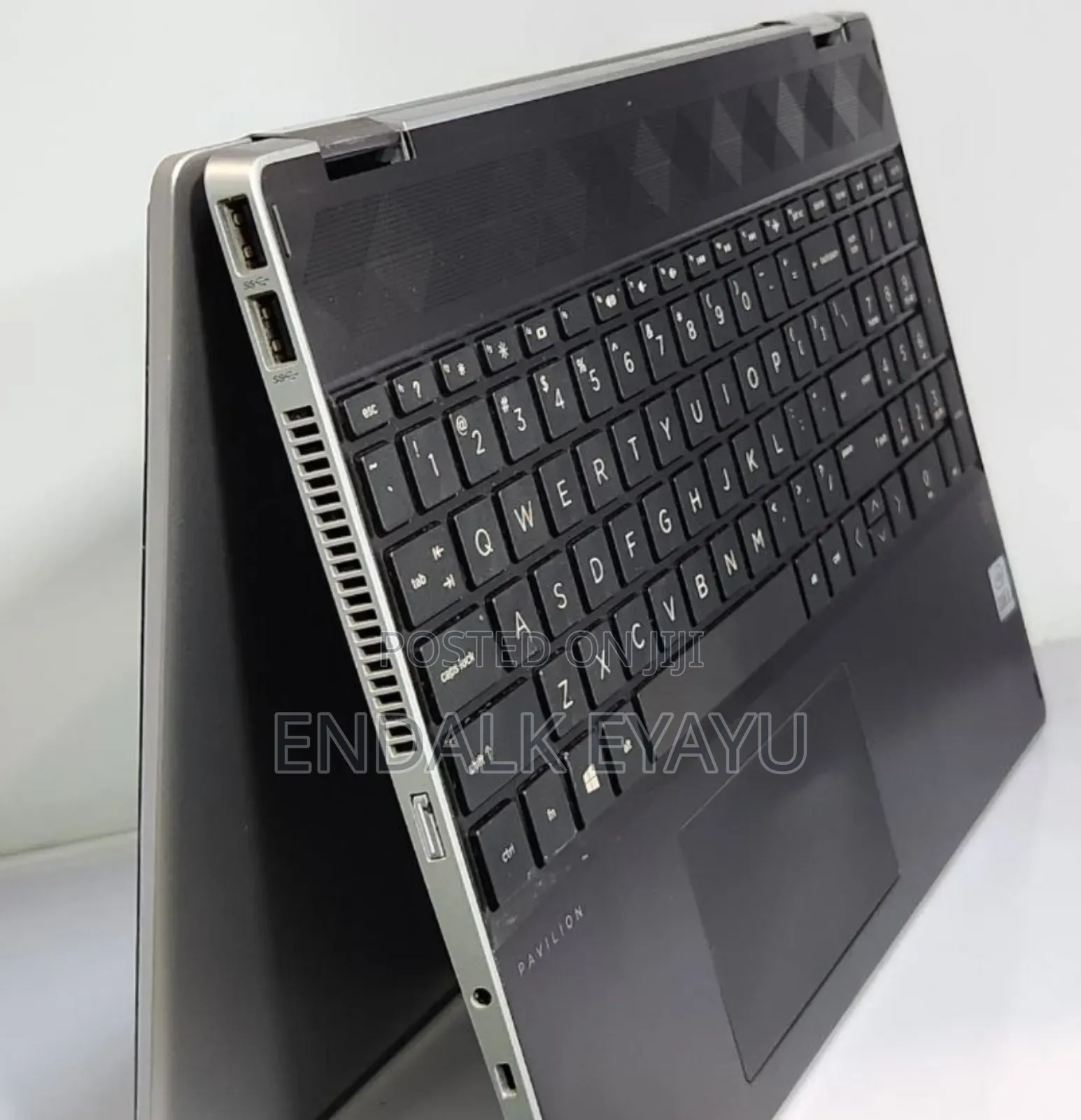 New Laptop HP Pavilion X360 8GB Intel Core I5 SSD 512GB