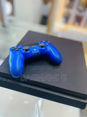 Playstation 4 Slim 500 Gb + 1 Controller Jail Brake