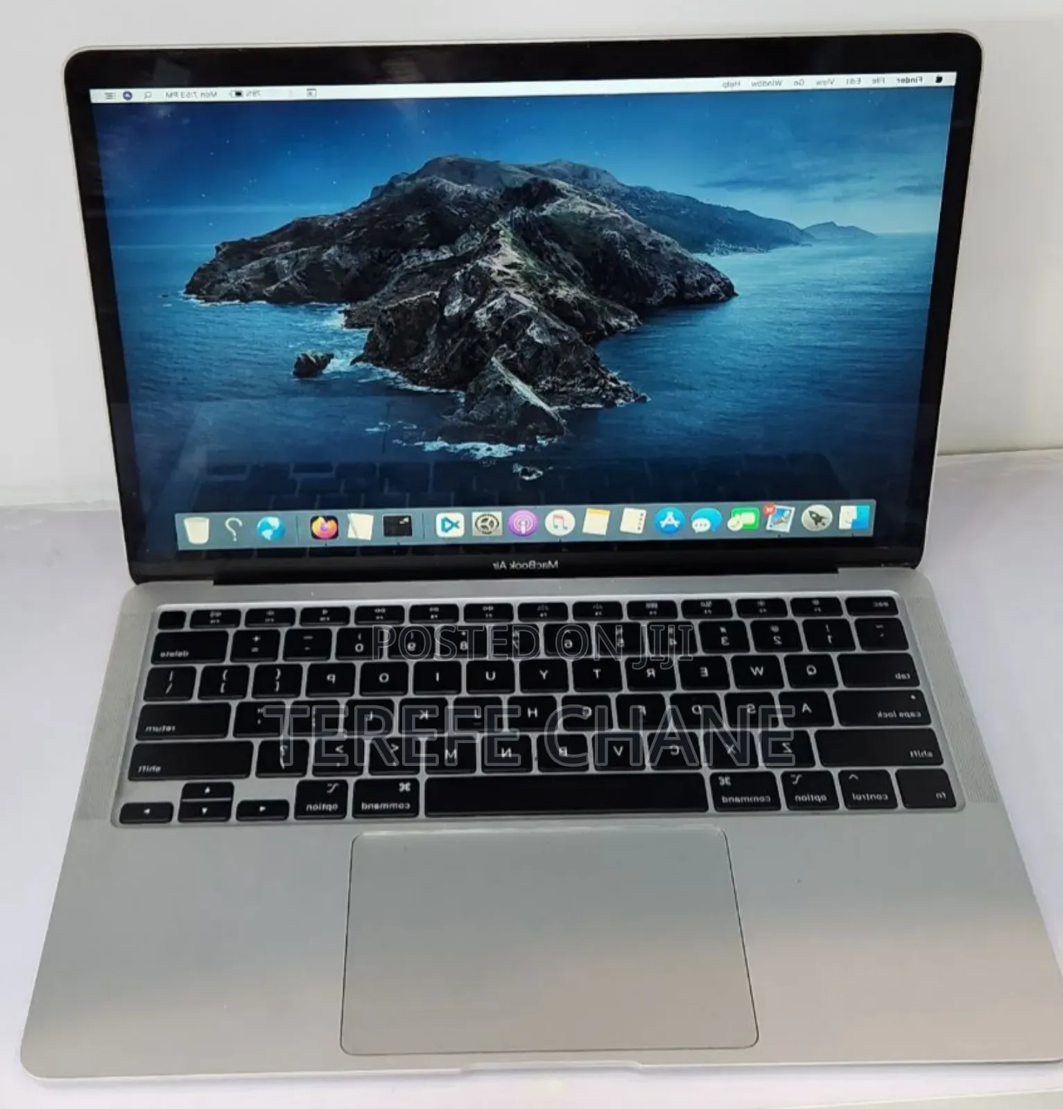 New Laptop Apple MacBook 2020 8GB Intel Core I3 SSD 256GB