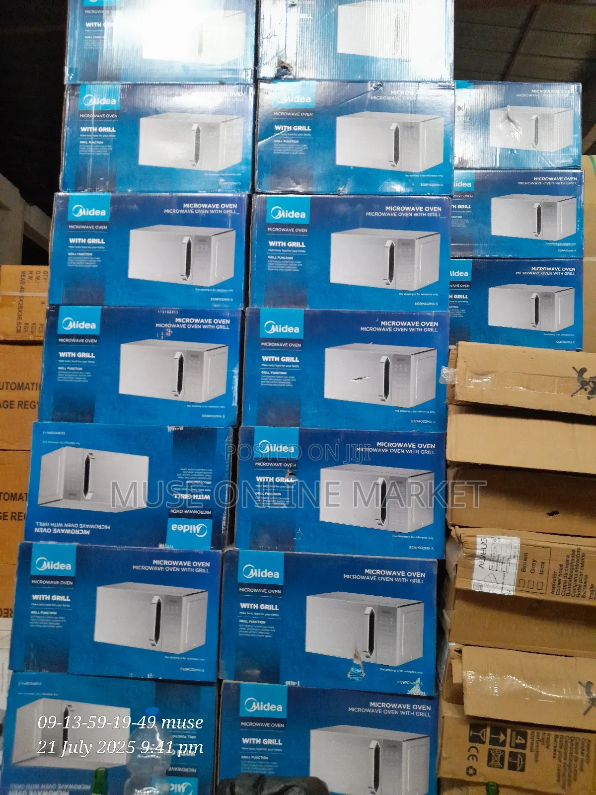 Midea 30 Liter Microwave