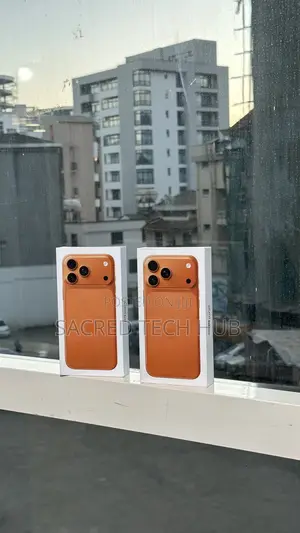 New Apple iPhone 17 Pro Max 256 GB Orange