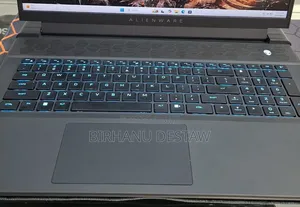 New Laptop Alienware M17x R2 32GB Intel Core I9 SSD 1T