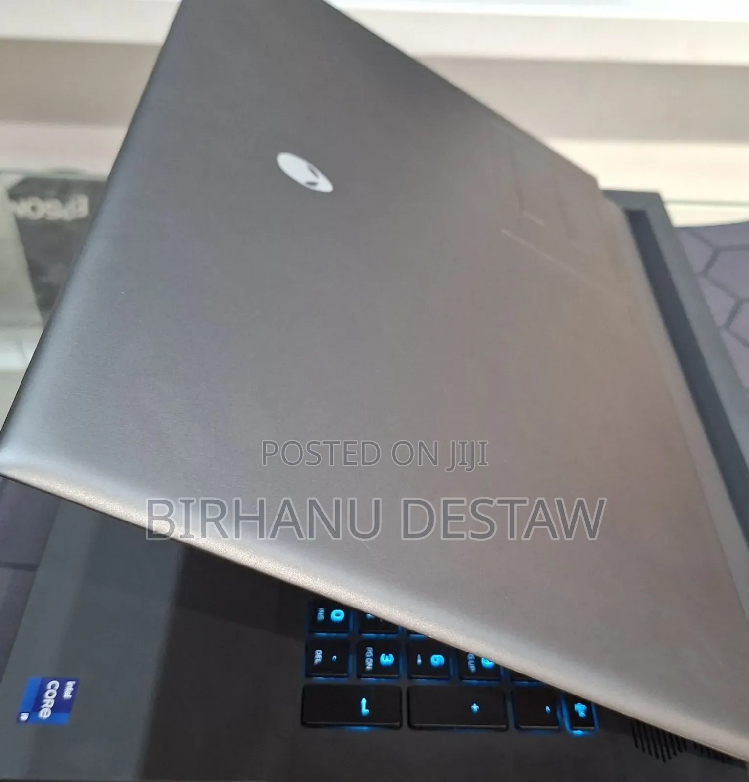 New Laptop Alienware M17x R2 32GB Intel Core I9 SSD 1T