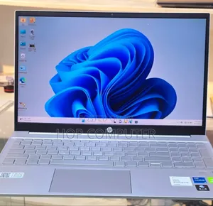 New Laptop HP Pavilion 15 16GB Intel Core I5 SSD 1T