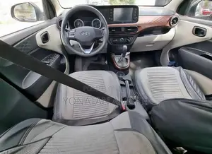 Hyundai I10 2023 Brown