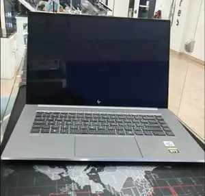 New Laptop HP ZBook Fury 17 G7 16GB Intel Core I7 SSD 1T