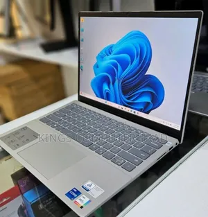 New Laptop Dell Inspiron 15 16GB Intel Core I7 SSD 512GB