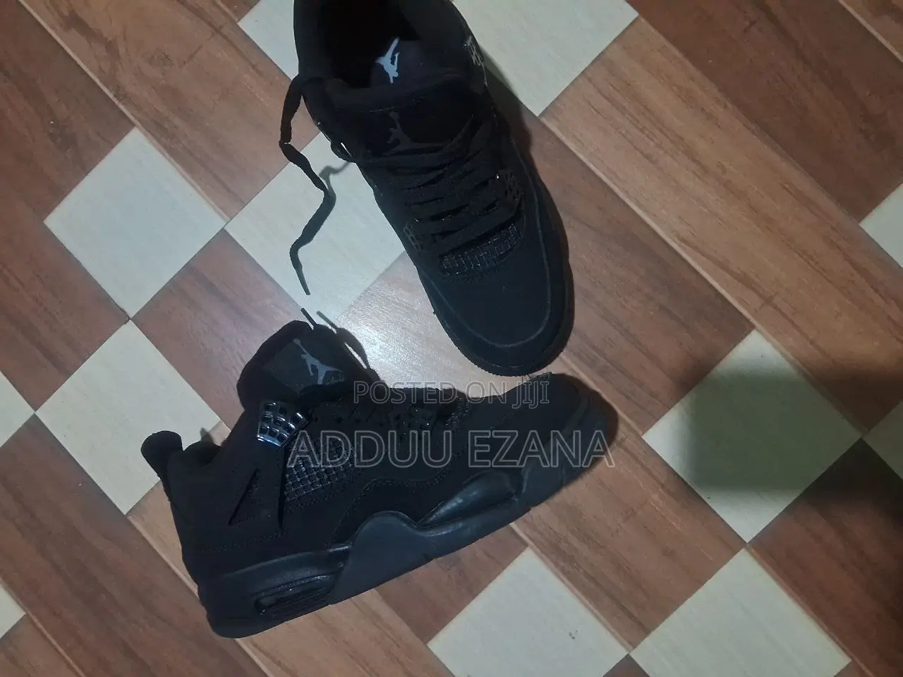 Jordan 4 Black Cat