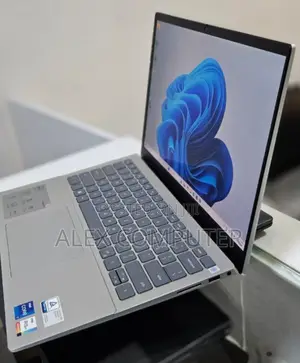 New Laptop Dell Inspiron 14 16GB Intel Core I7 SSD 512GB