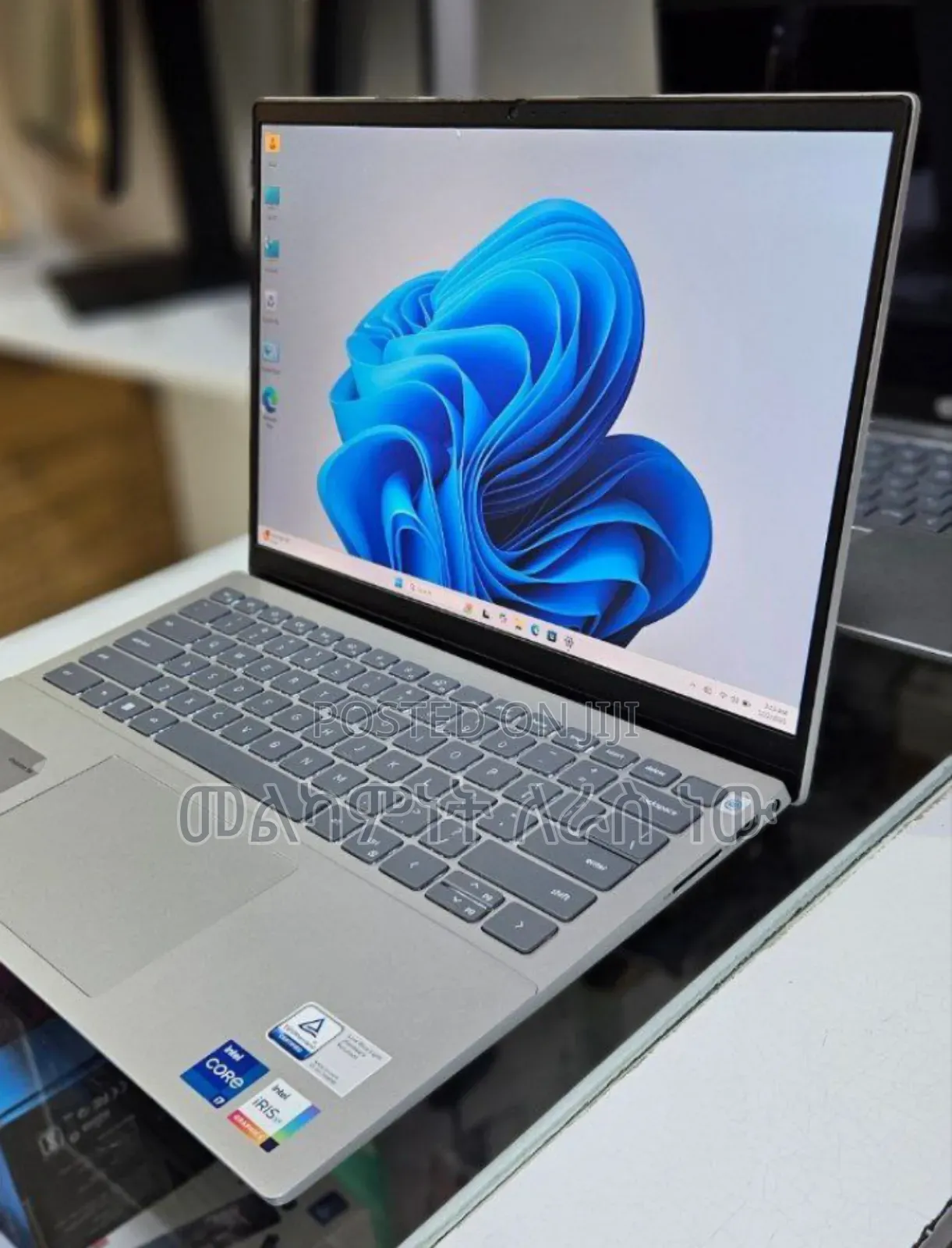 New Laptop Dell Inspiron 14 16GB Intel Core I7 SSD 512GB