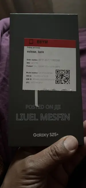 Photo - New Samsung Galaxy S25+ 512 GB