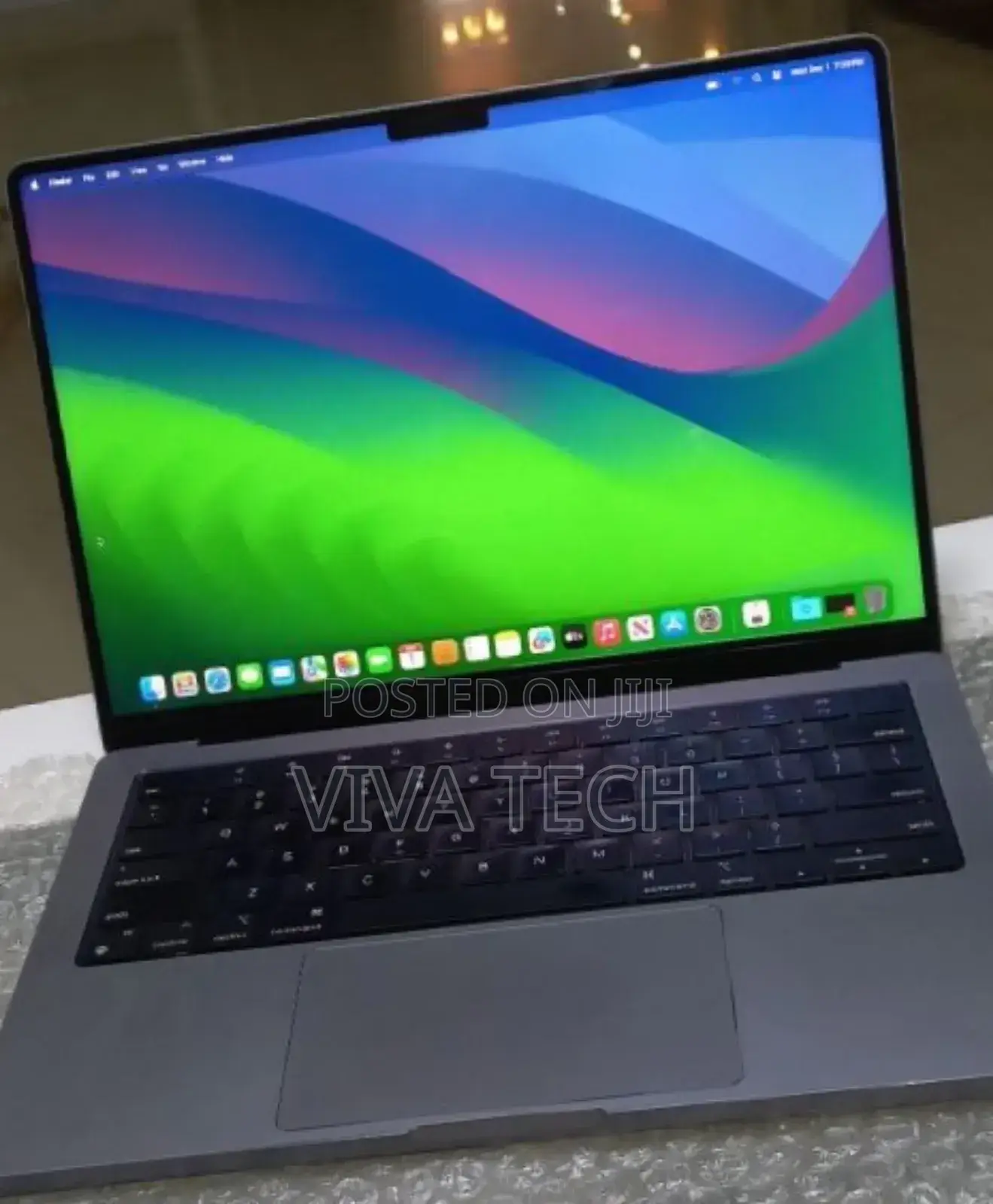 New Laptop Apple MacBook Pro 2021 M1 16GB Apple M1 Pro SSD 512GB
