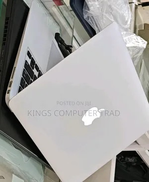 New Laptop Apple MacBook Air 2017 8GB Intel Core I7 SSD 256GB