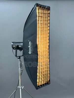 Photo - Godox Softbox 30x120cm Rim Lighting