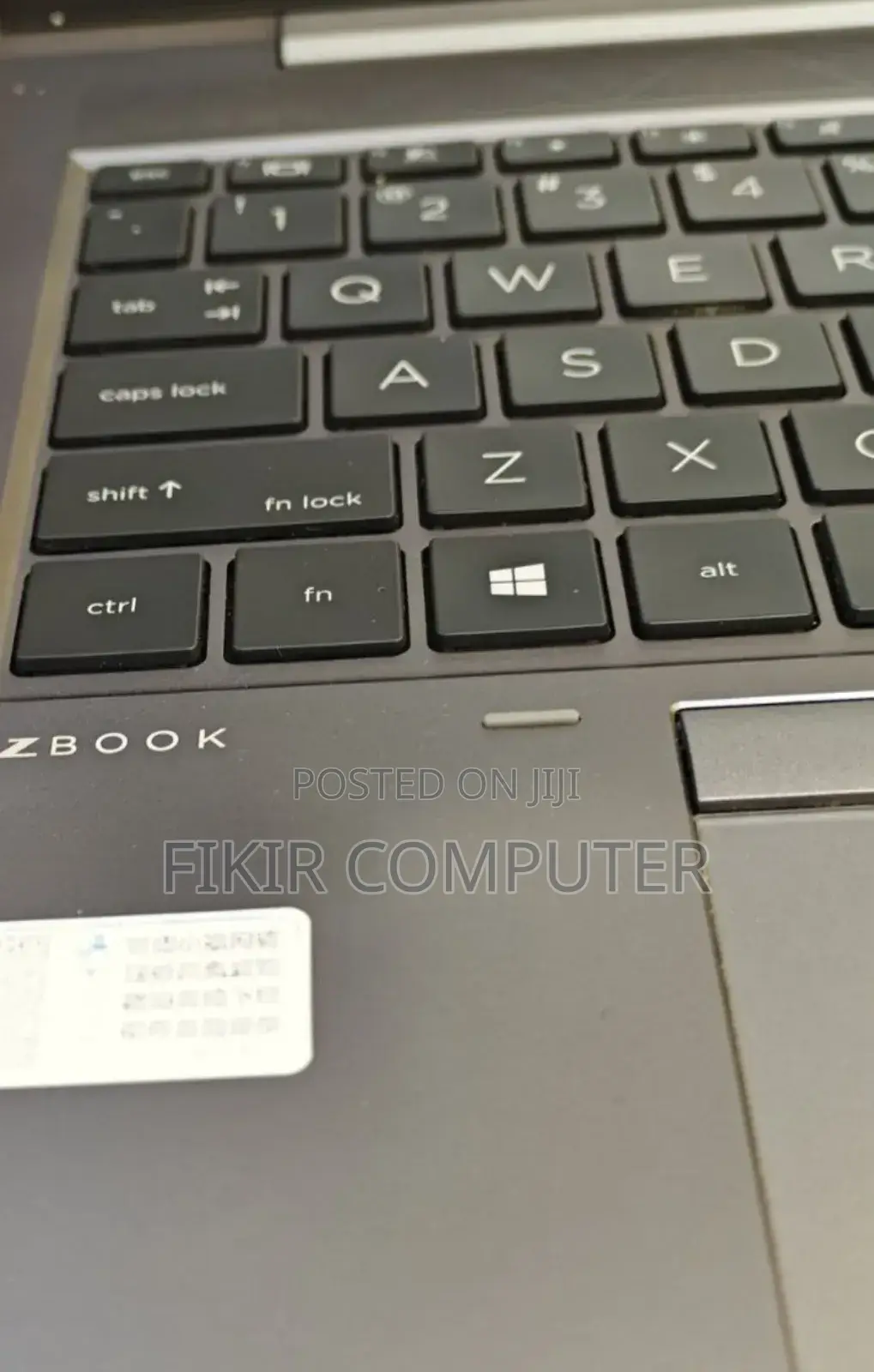 New Laptop HP ZBook Firefly 15 G7 16GB Intel Core I7 SSD 512GB