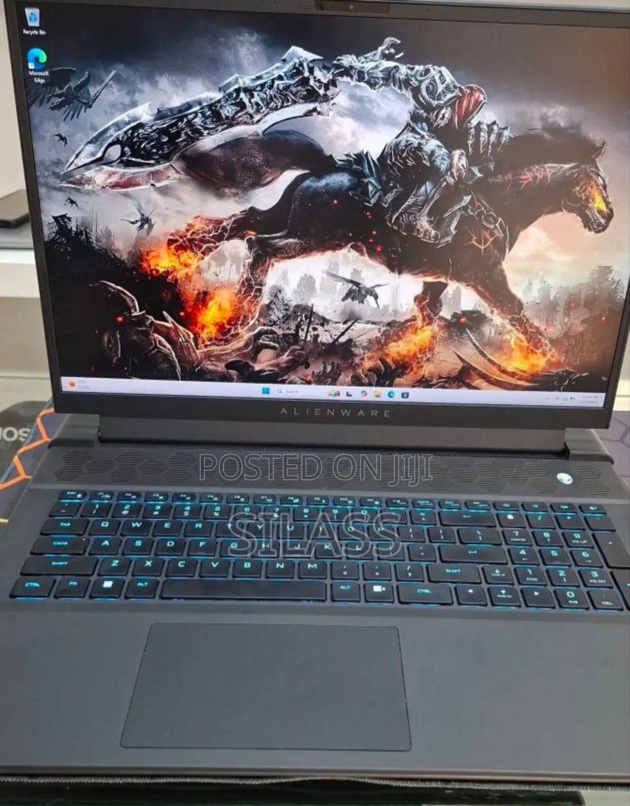 New Laptop Alienware M17x R2 32GB Intel Core I9 SSD 1T