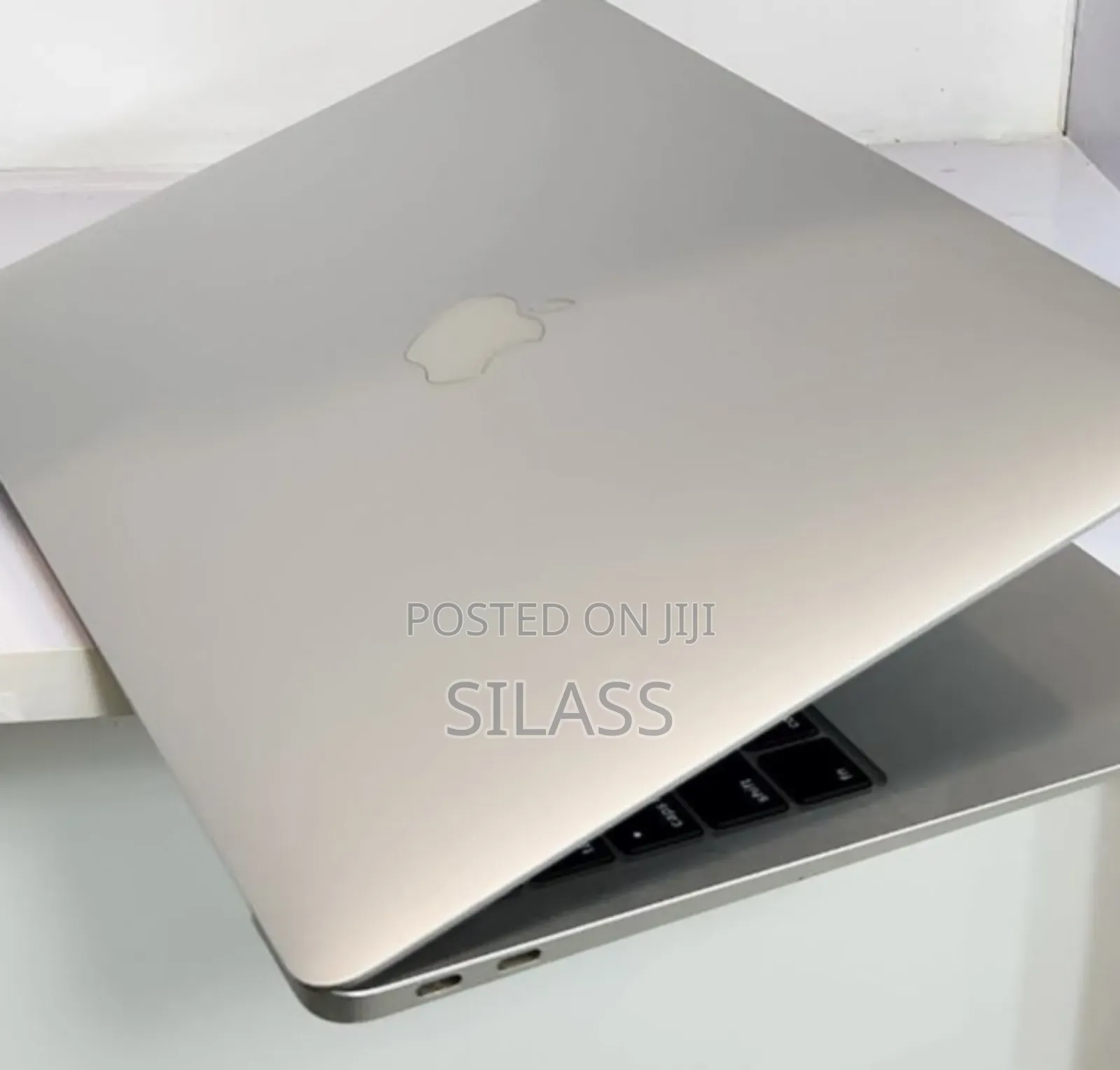 New Laptop Apple MacBook Air 2020 8GB Intel Core I3 SSD 256GB