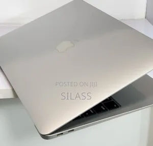 New Laptop Apple MacBook Air 2020 8GB Intel Core I3 SSD 256GB