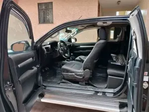 Toyota Hilux Revo Single Cab Deisel 2.8 AWD 2017 Black