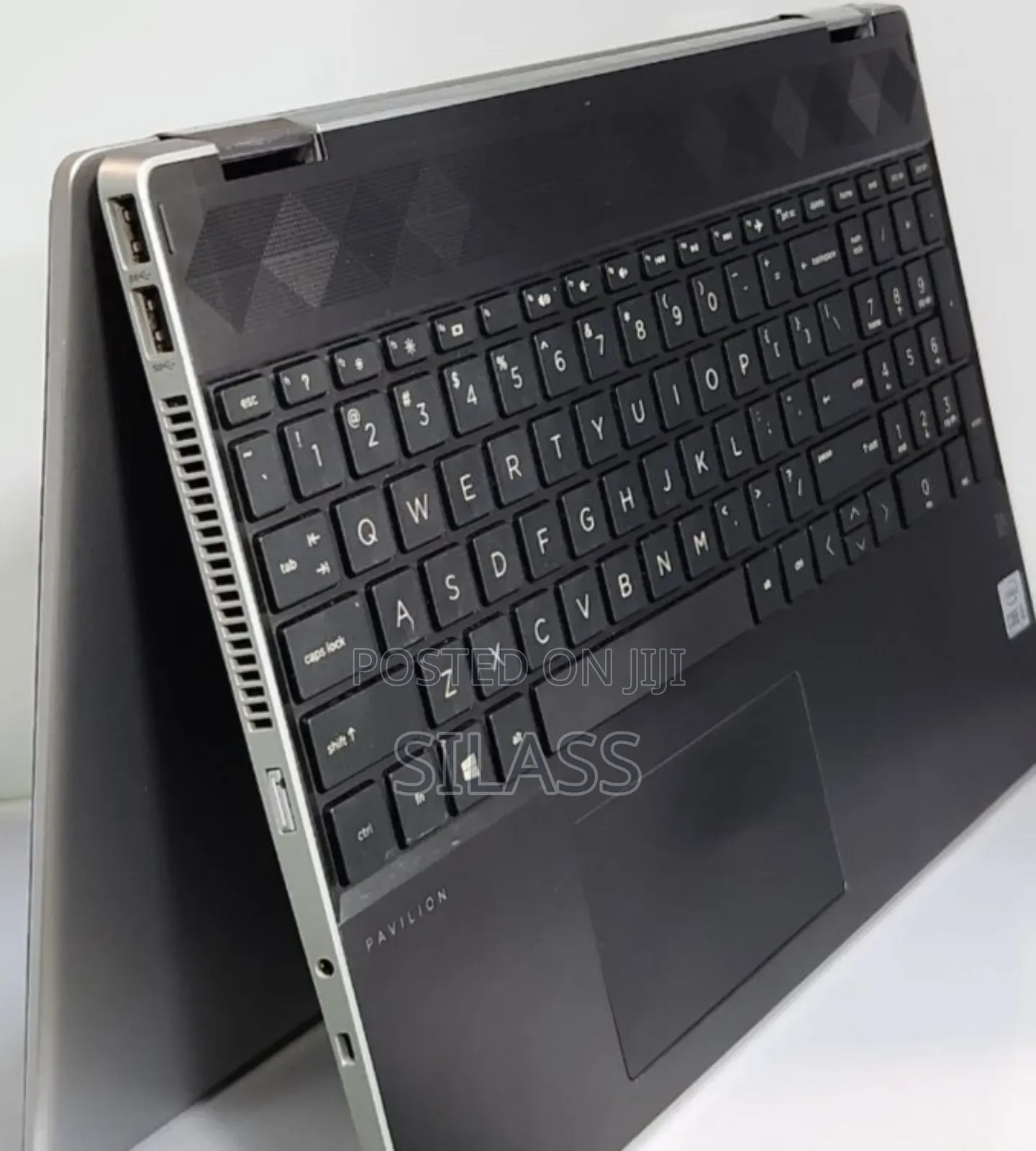 New Laptop HP Pavilion X360 8GB Intel Core I5 SSD 512GB