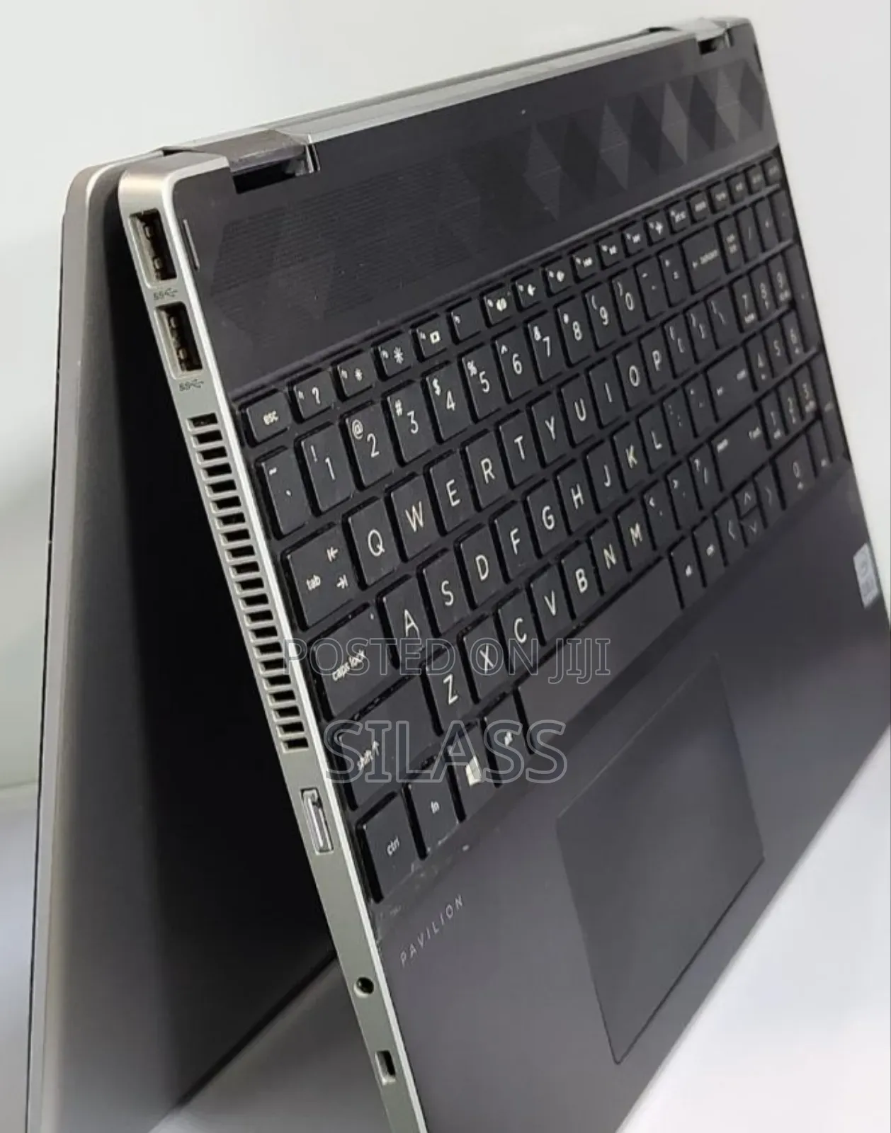 New Laptop HP Pavilion X360 8GB Intel Core I5 SSD 512GB