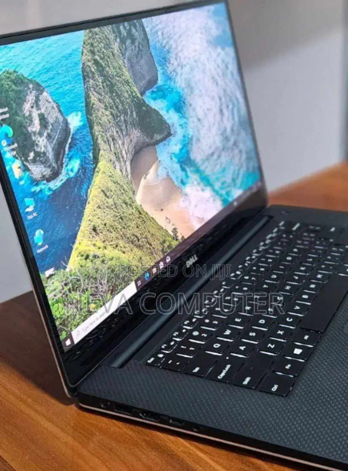 New Laptop Dell XPS 15 16GB Intel Core I7 SSD 512GB