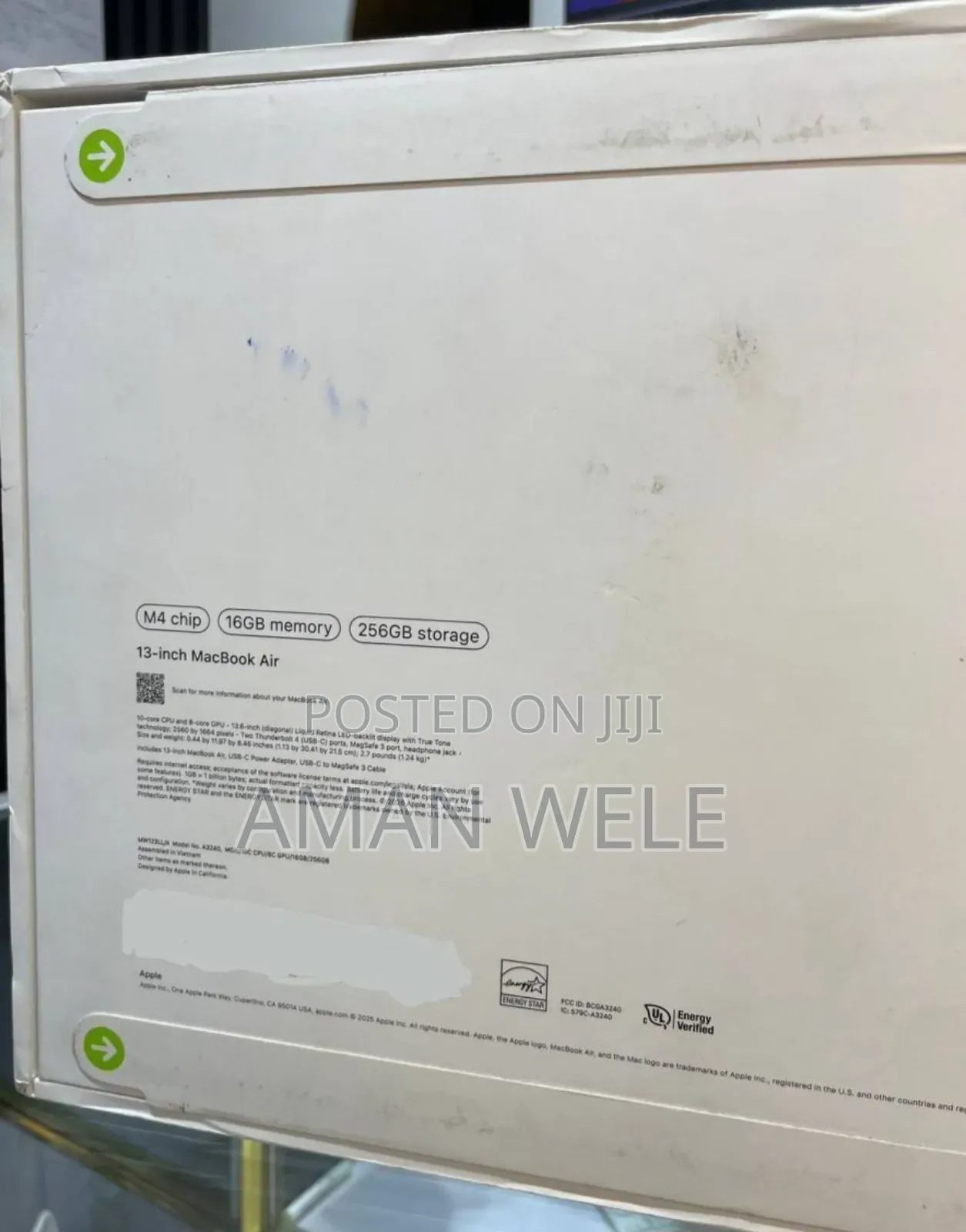 New Laptop Apple MacBook Air 2022 M2 16GB Apple M4 SSD 256GB