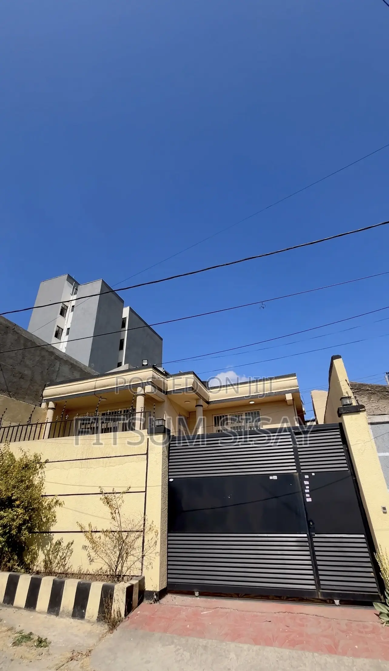 Furnished 3bdrm Villa in 180, Bole for rent