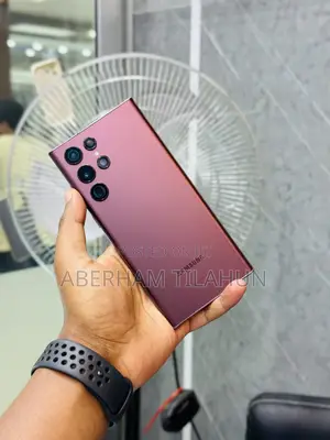 Photo - Samsung Galaxy S22 Ultra 5G 256 GB