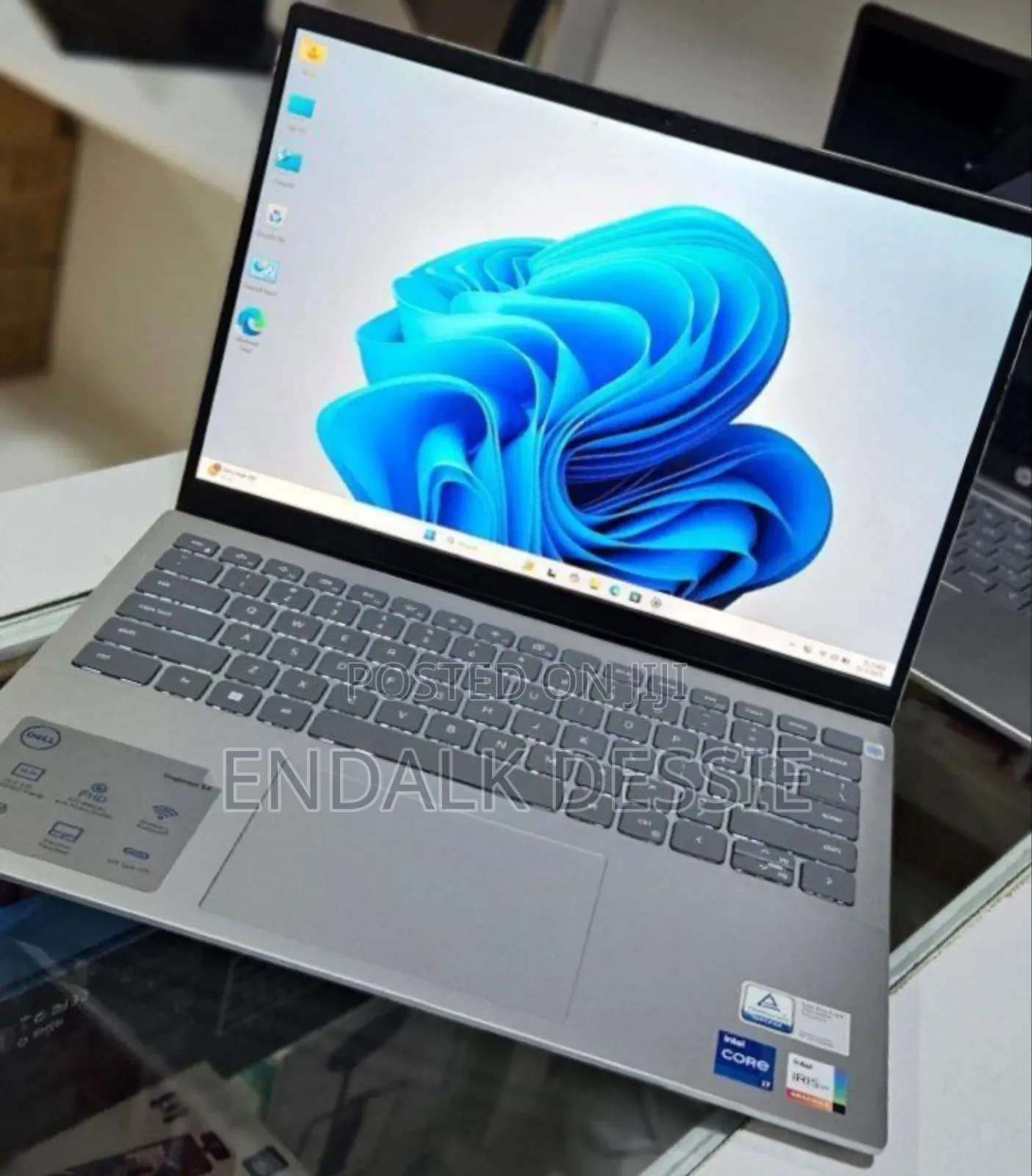 New Laptop Dell Inspiron 14 16GB Intel Core I7 SSD 512GB