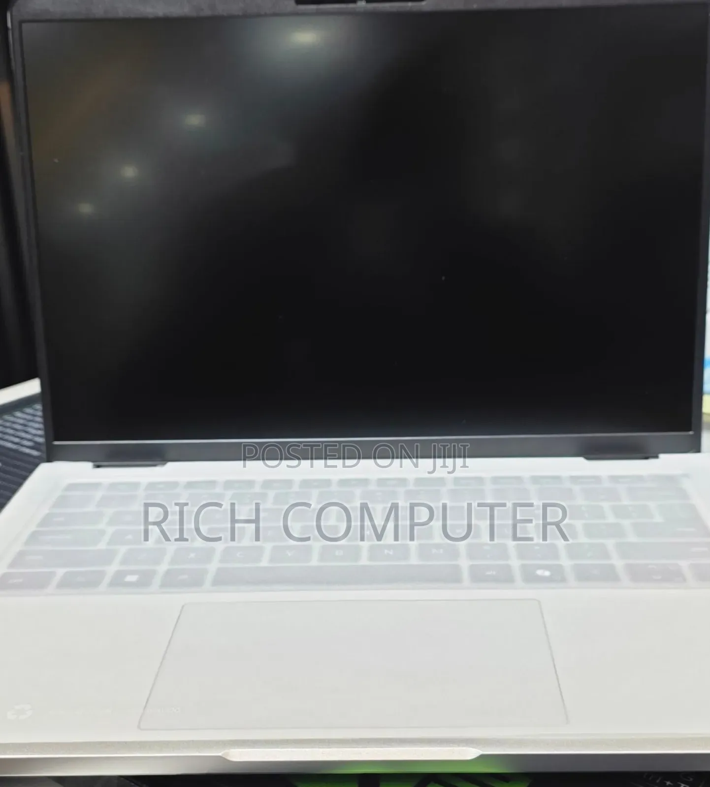 New Laptop Dell Pro 13 32GB AMD Ryzen 7 SSD 512GB
