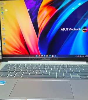 New Laptop Asus ZenBook 13 UX331UN 16GB Intel Core I7 SSD 512GB