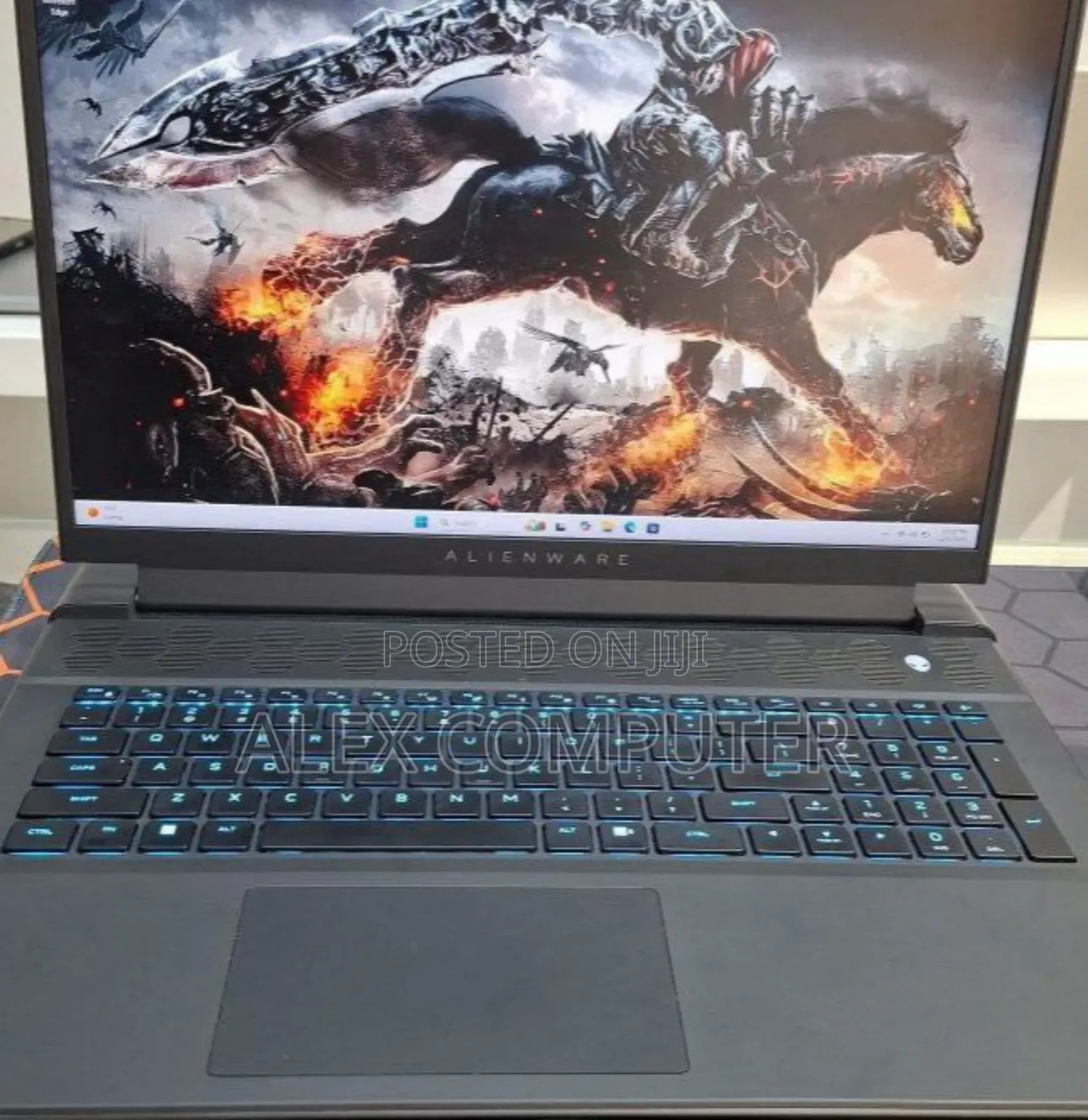 New Laptop Alienware M17x R2 32GB Intel Core I9 SSD 1T