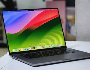 New Laptop Apple MacBook Pro M1 32GB Apple M1 Pro SSD 512GB