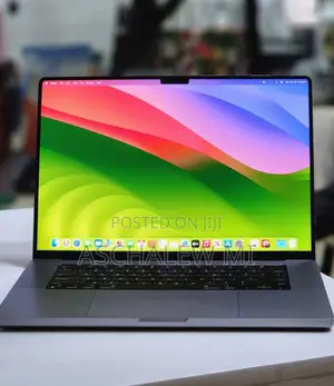 New Laptop Apple MacBook Pro M1 32GB Apple M1 Pro SSD 512GB