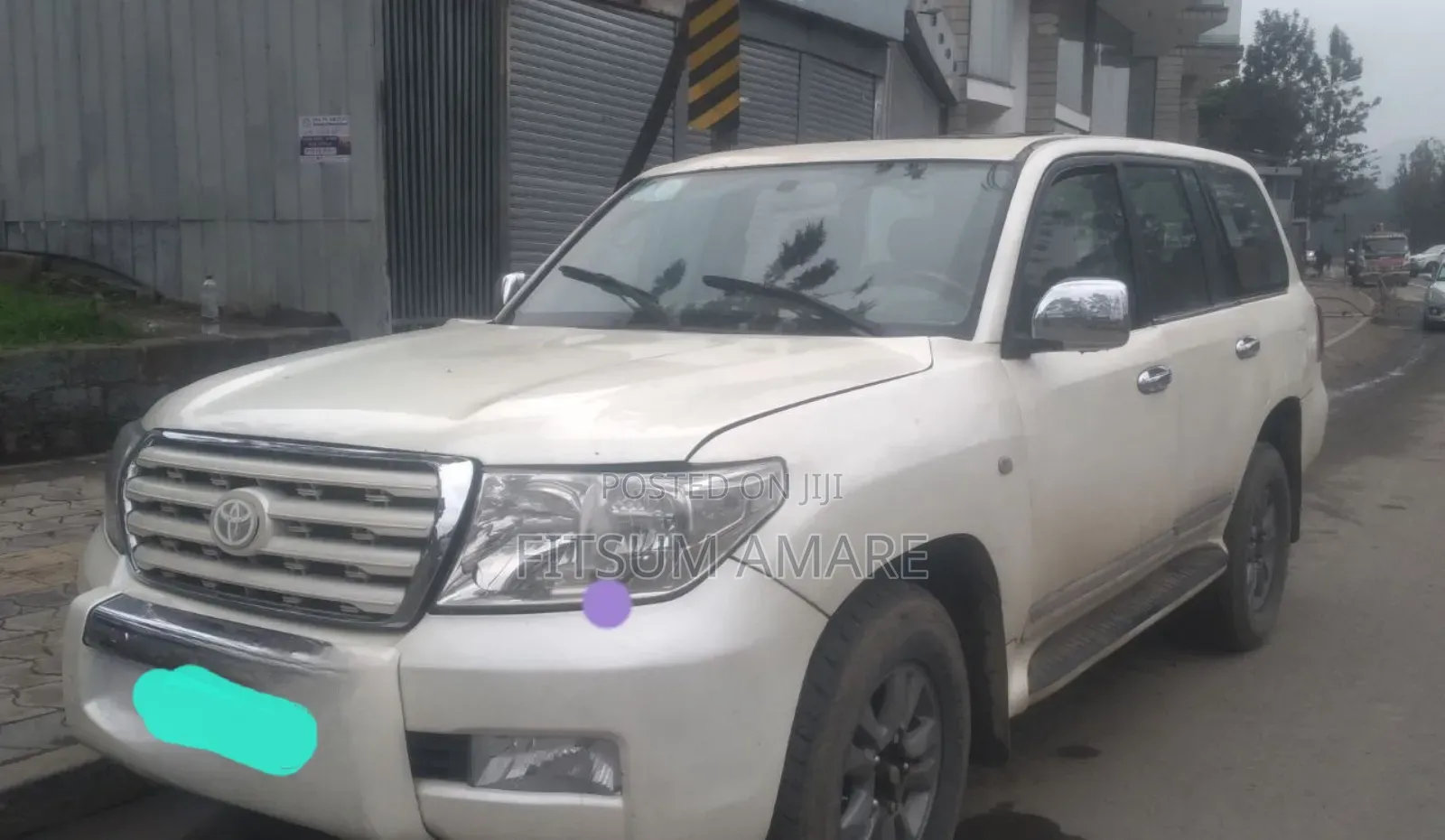 Toyota Land Cruiser 2005 White