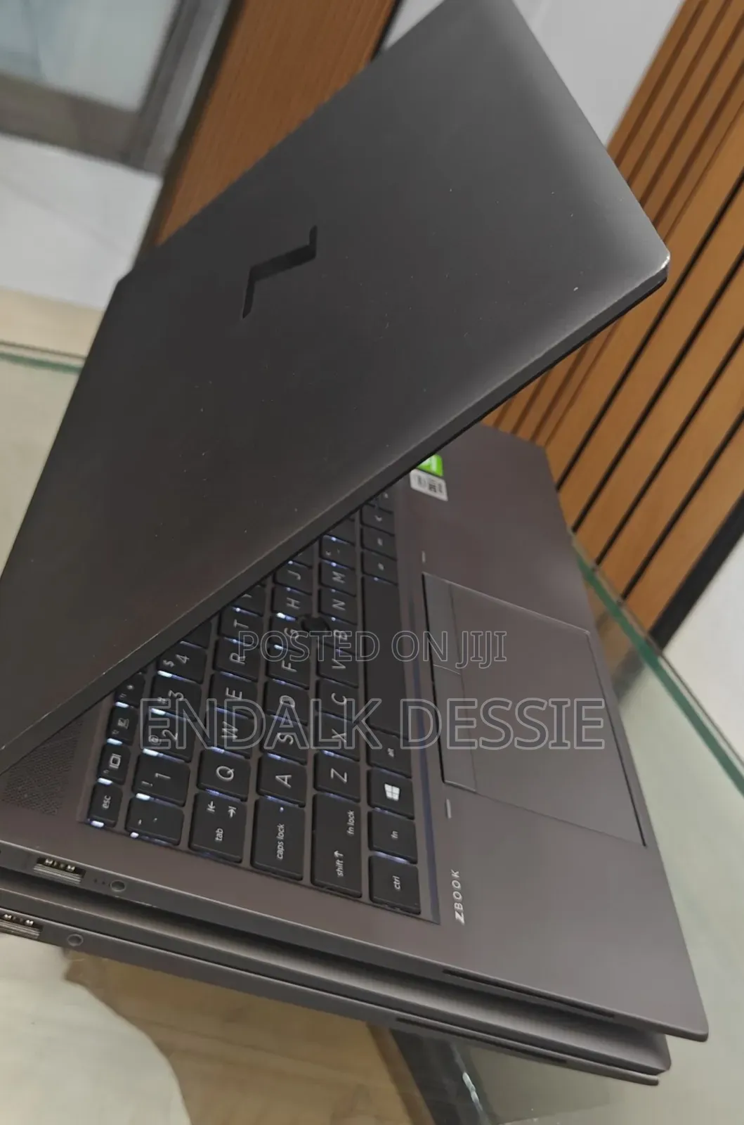 New Laptop HP 16GB Intel Core I7 SSD 512GB