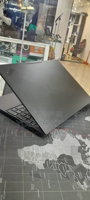 New Laptop Lenovo ThinkPad E16 G1 32GB Intel Core Ultra 7 SSD 1T