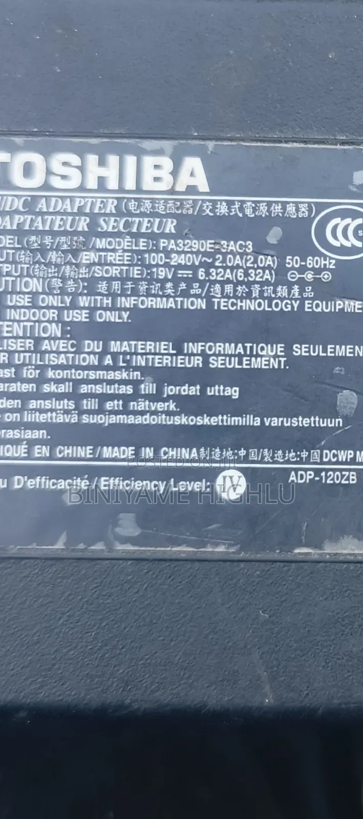 Toshiba Laptop Charger 19 Volt 120 Watt