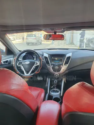 Hyundai Veloster 2013 Orange